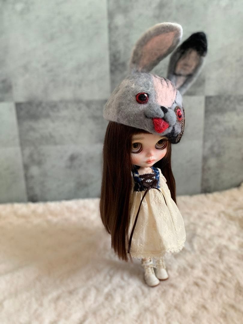 ネオブライス　帽子　うさぎのぬいぐるみ×サイボーグ