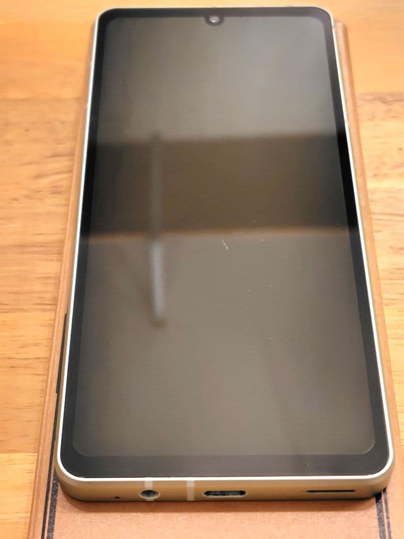 【ジャンク品】AQUOS SENSE8 SH54D ペールグリーン　本体