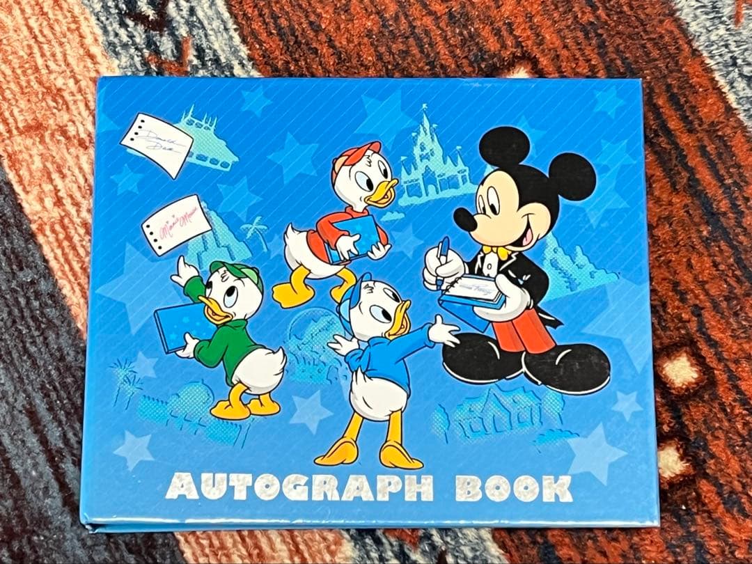 東京ディズニーリゾート 公式サイン帳 サイン入り ペン付（18人分）