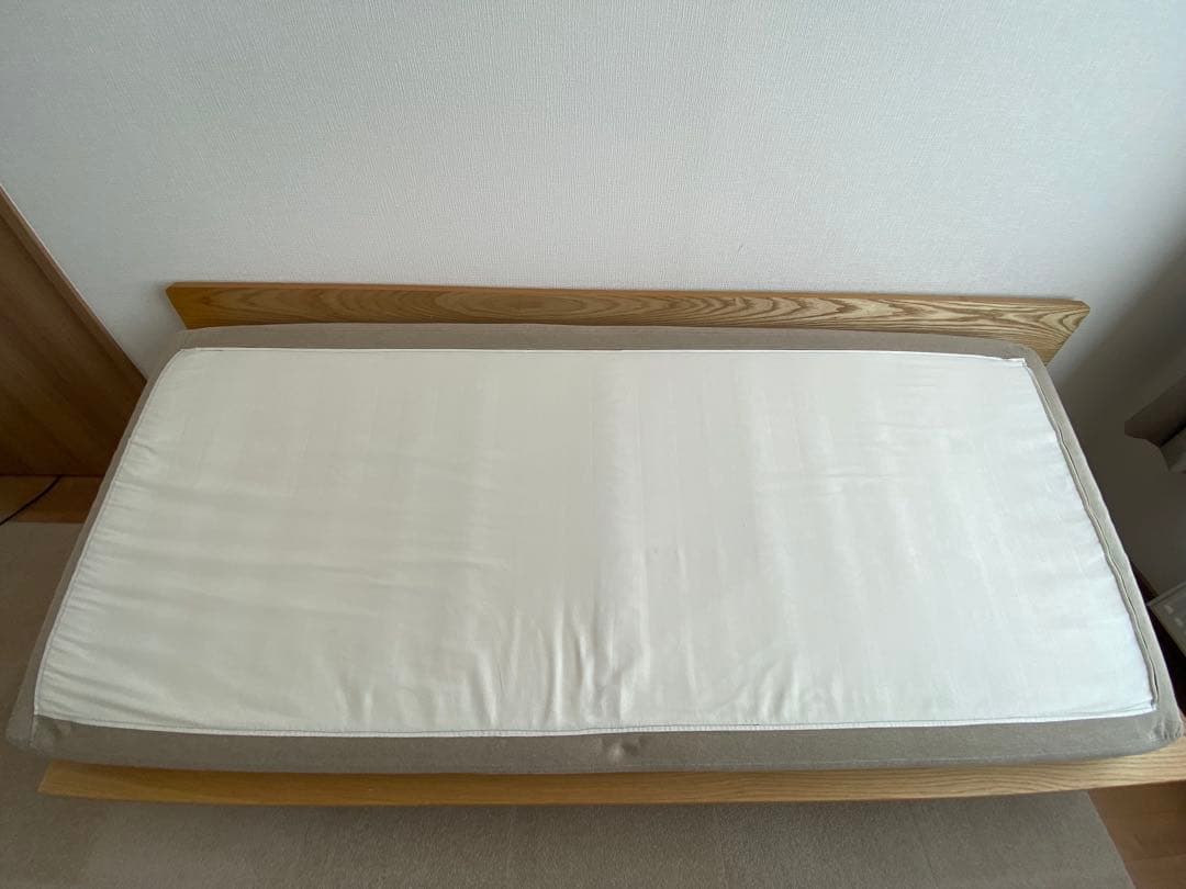 無印良品　ソファベッド　木製ベッドフレーム用クッションパーツのみ　カバー付