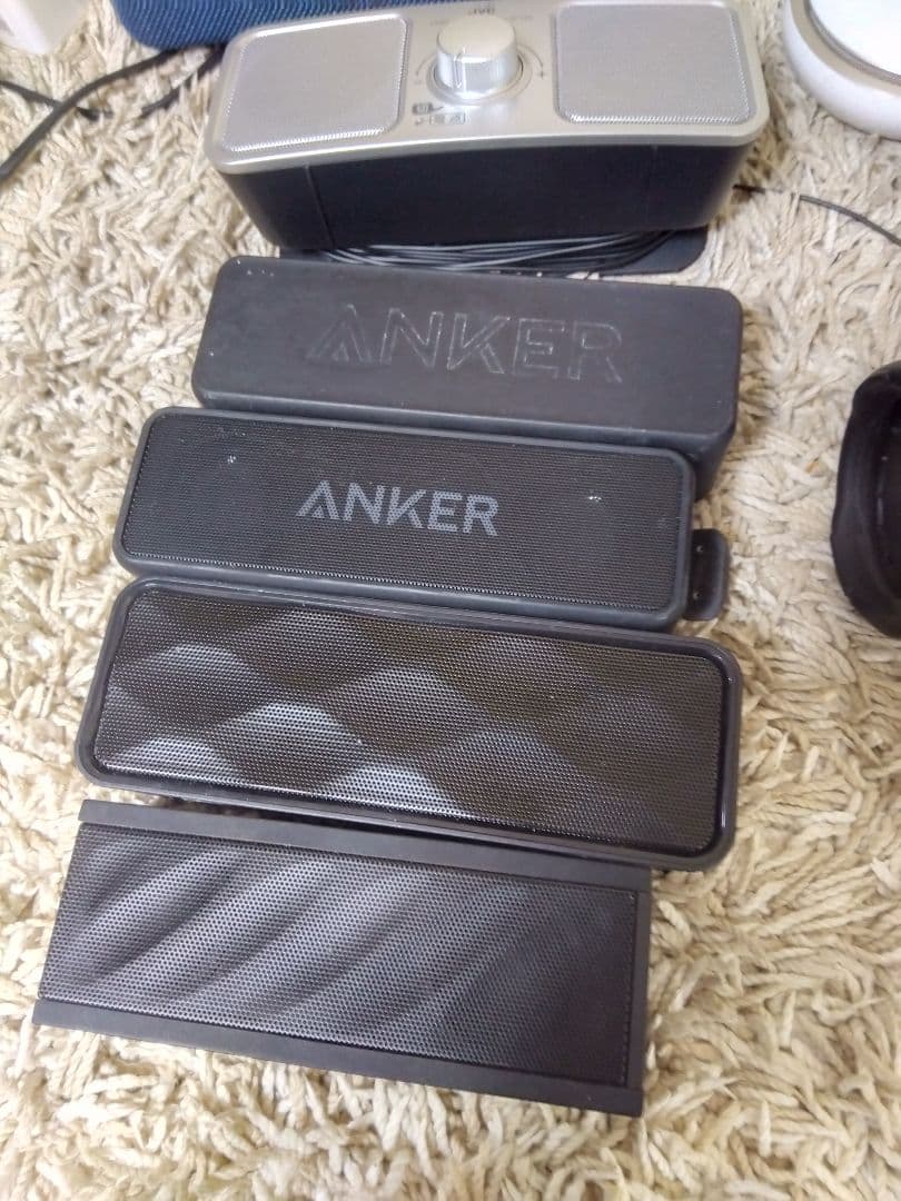 ブルートゥーススピーカーまとめ売り１８本ジャンク品