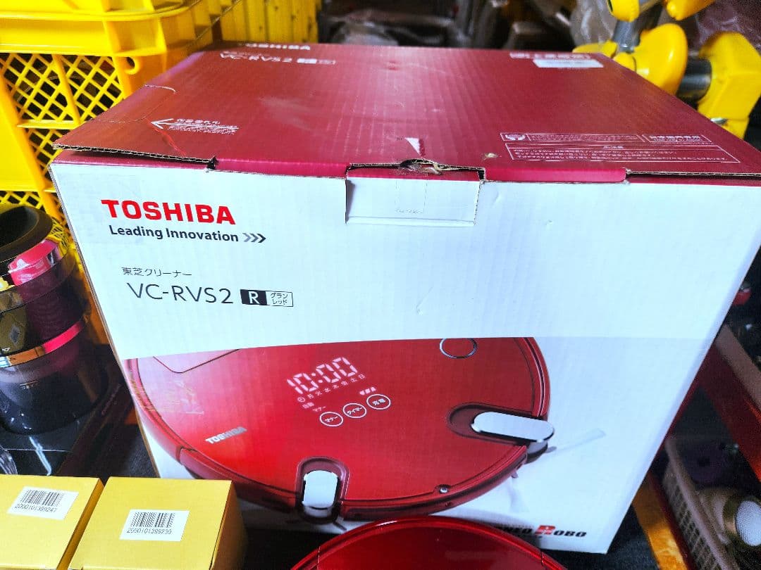★東芝クリーナー★VC-RVS2 R ★換えブラシ3個★替えパーツ多数★