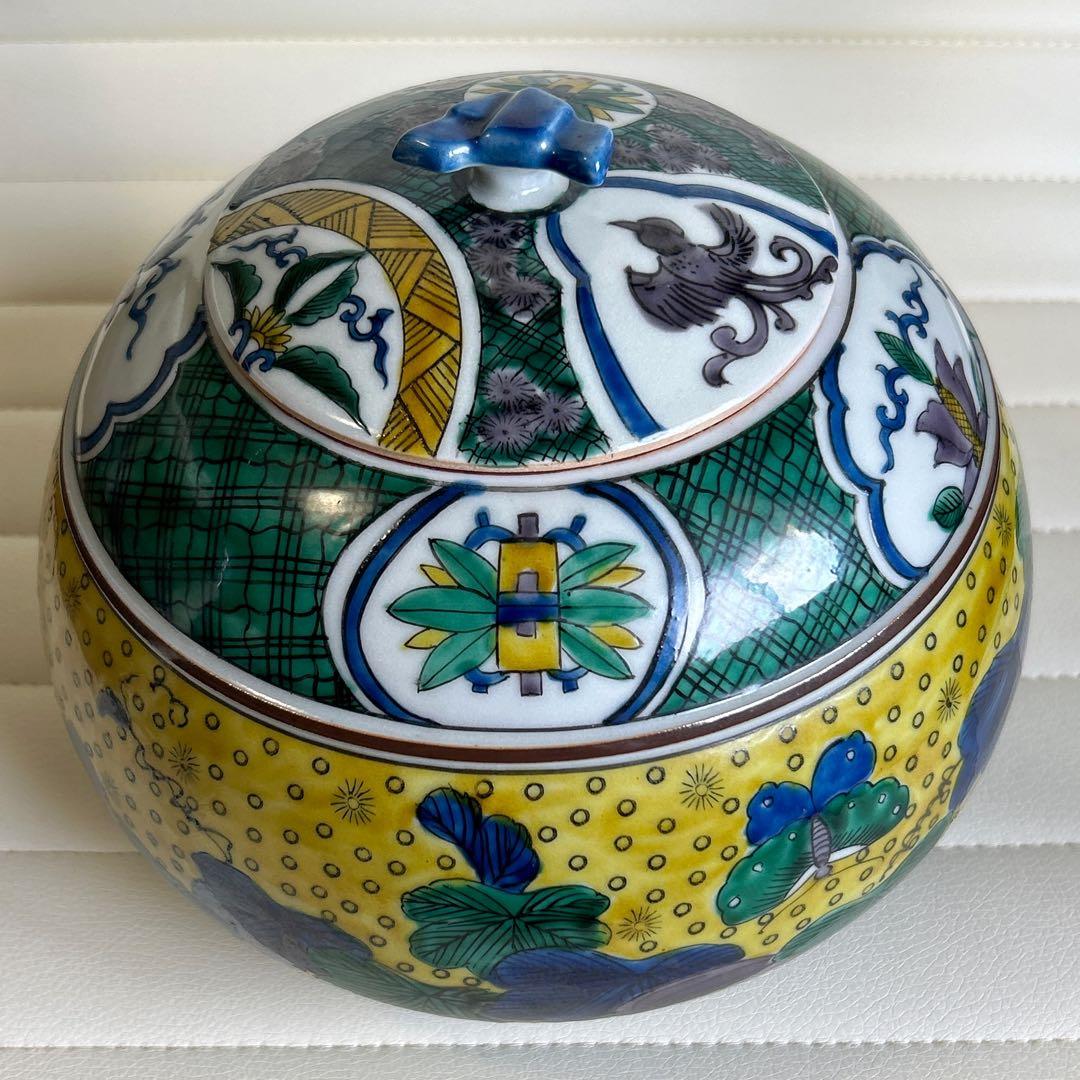 九谷焼　角福　吉田屋　蓋付き壺　飾り壷　青手　色絵　置物　つぼ　食籠　沈香壺