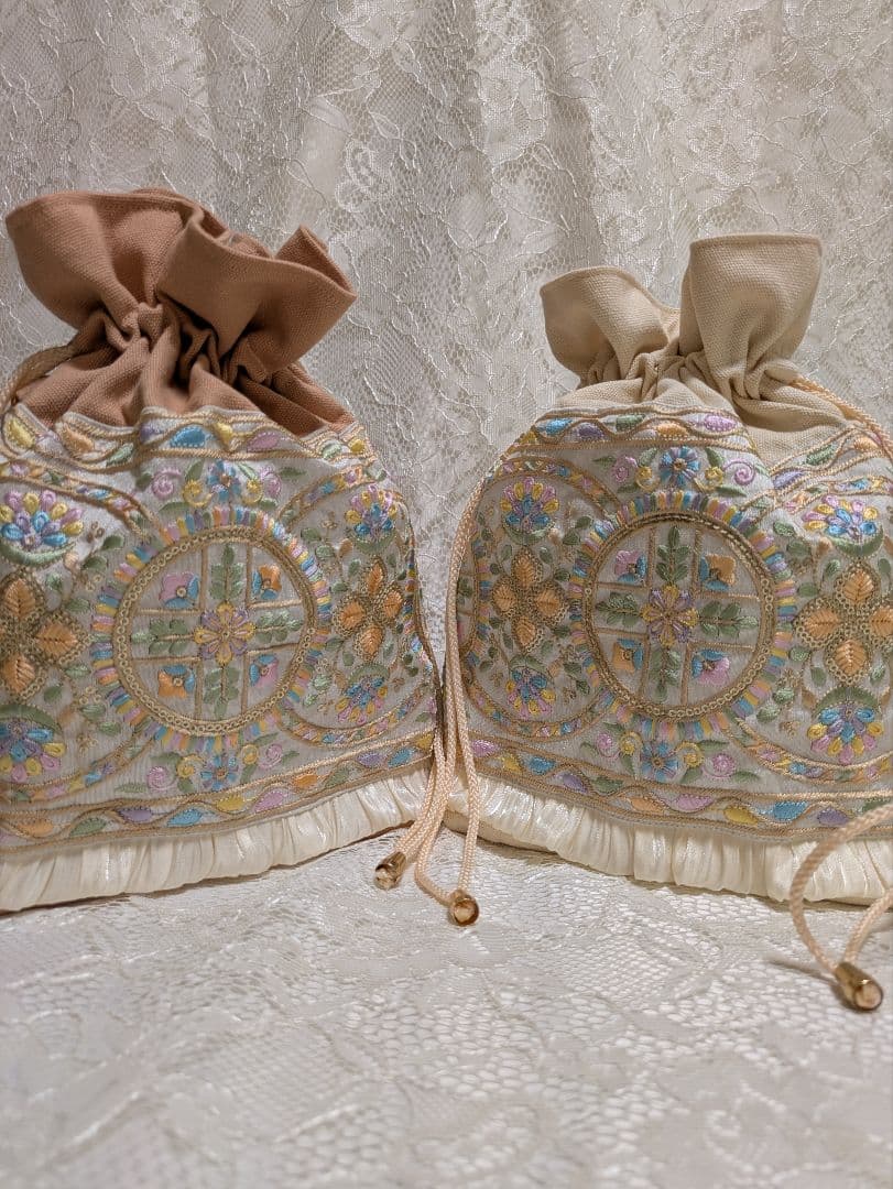 インド刺繍　巾着バッグ　サコッシュ85