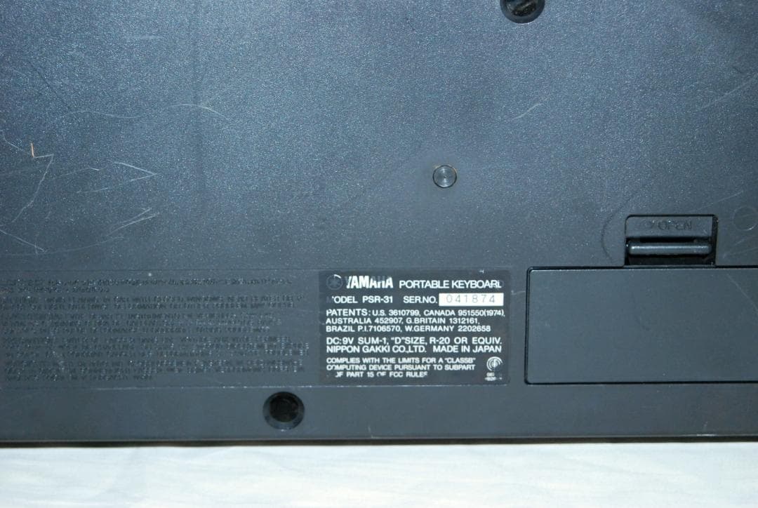 YAMAHA シンセサイザー 電子キーボード PSR-31 ACアダプター付