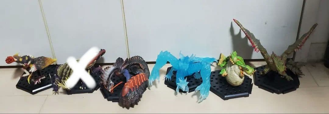モンスターハンター　モンハン　フィギュア