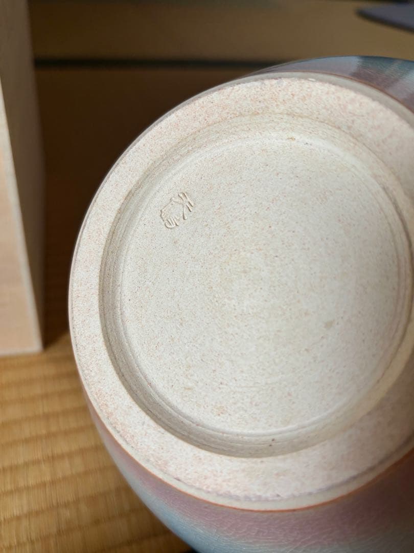 萩焼　椿窯　花瓶 グレーベージュとホワイト 木箱付き