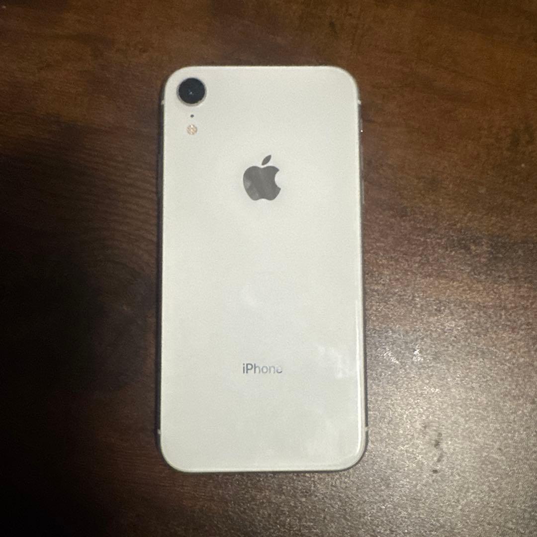 Apple iPhone XR ホワイト 64GB 本体