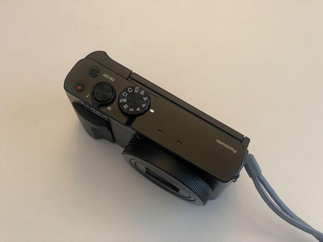 LUMIX コンパクトデジタルカメラ LEICA