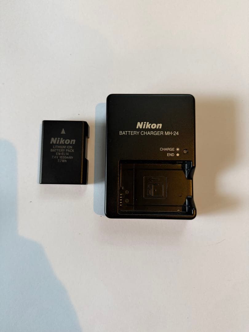 デジタルカメラ NIKON D5100