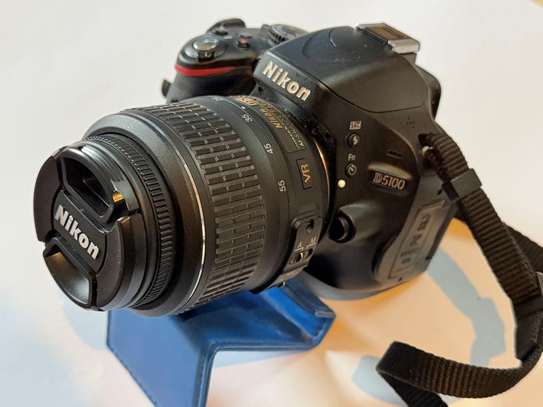 デジタルカメラ NIKON D5100