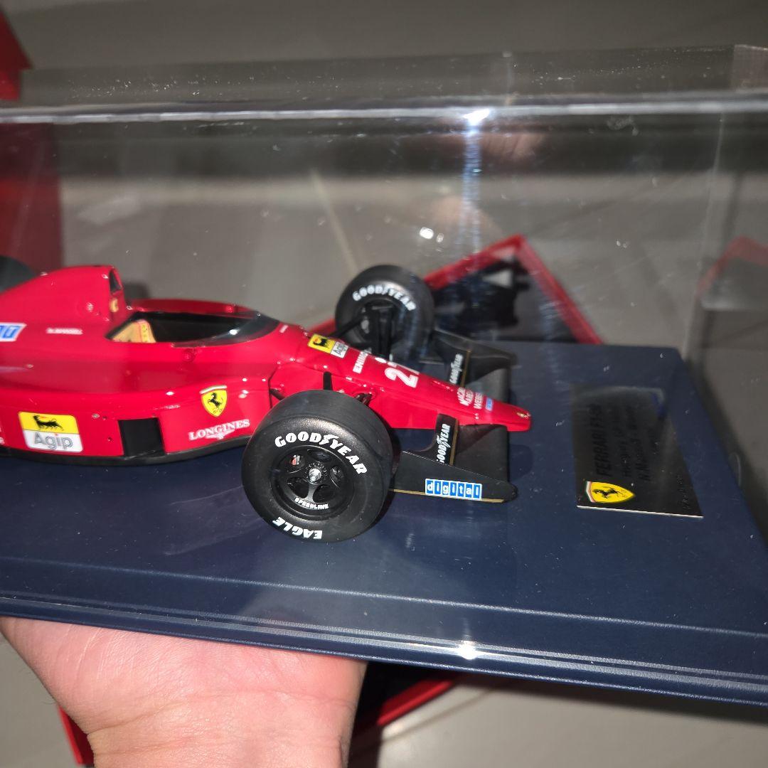 ルックスマート　フェラーリ１／１８　１９８９年　ハンガリーＧＰ