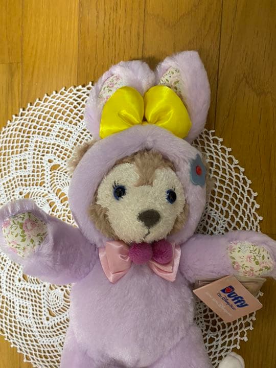 ダッフィ　イースターメイぬいぐるみ海外未使用タグ付き