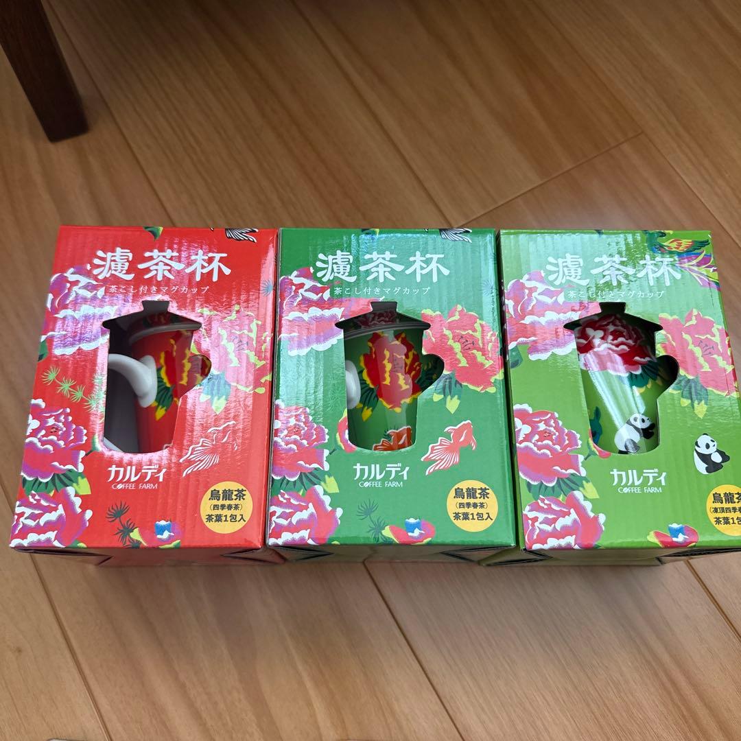 カルディ 歴代どんぶりとレンゲのセット&茶こしつきマグカップ