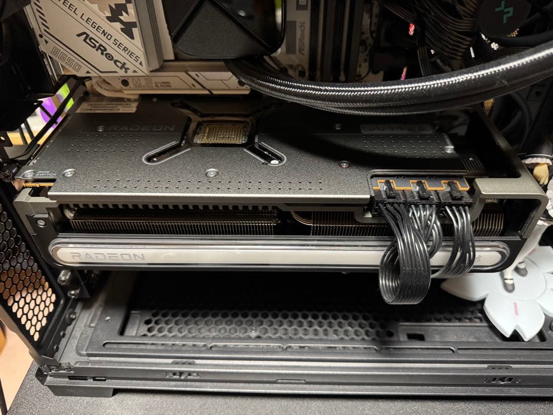 Sapphire Radeon RX 7900 XTX nitro＋ 24GB