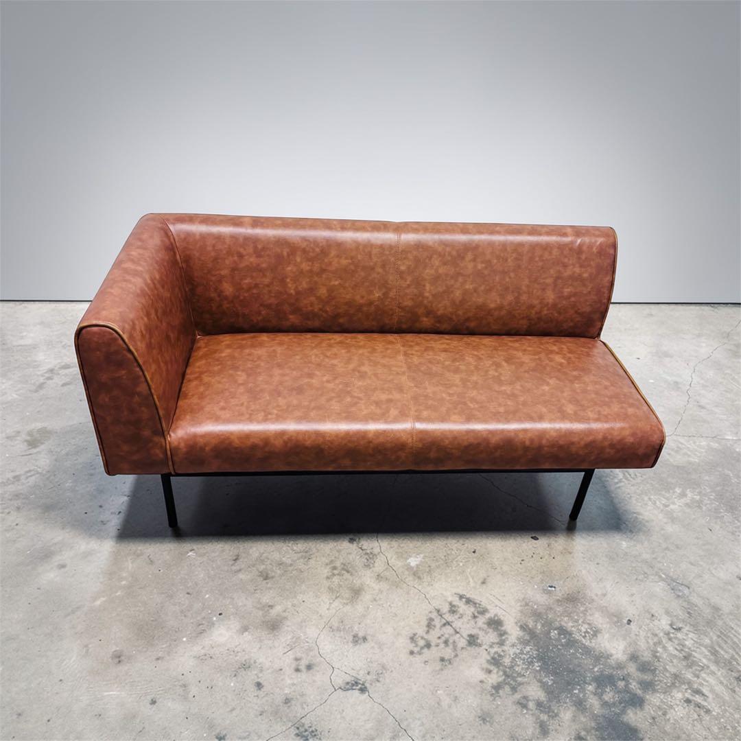 ⭐️超美品⭐️ウニコ unico⭐️DINNシリーズ⭐️ソファ⭐️ダイニング カフェ