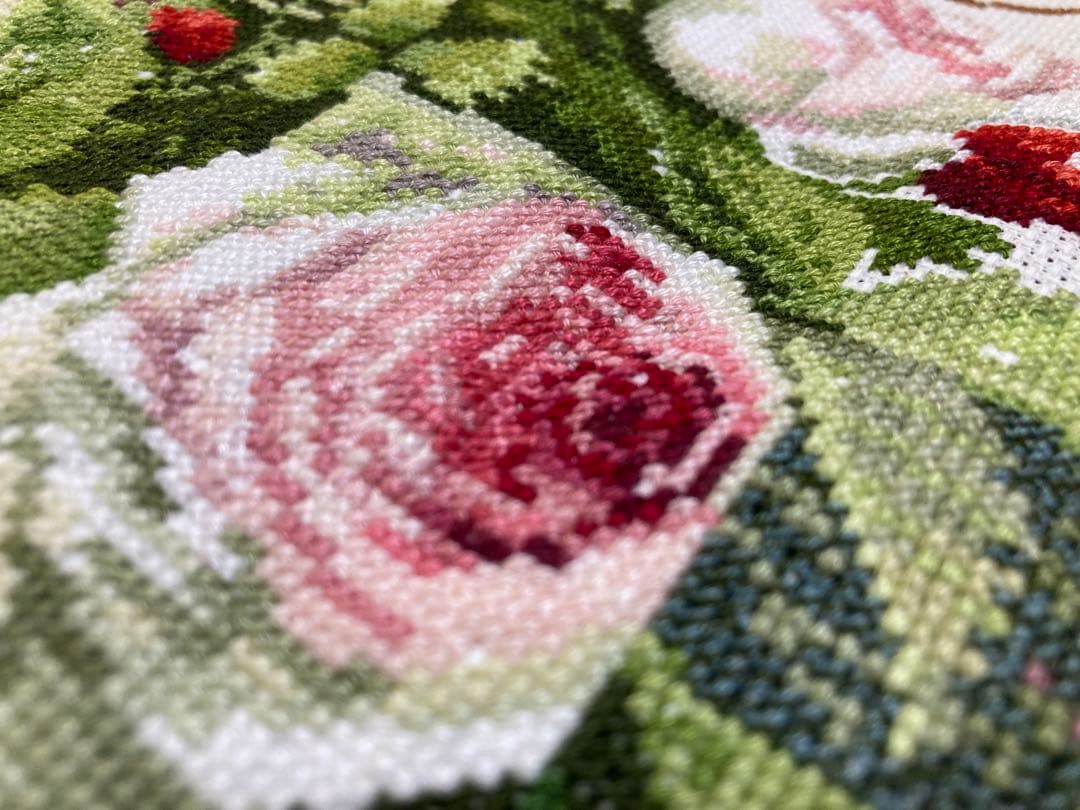 クロスステッチ刺繍完成品　橋本不二子　ピエール・ド・ロンサール