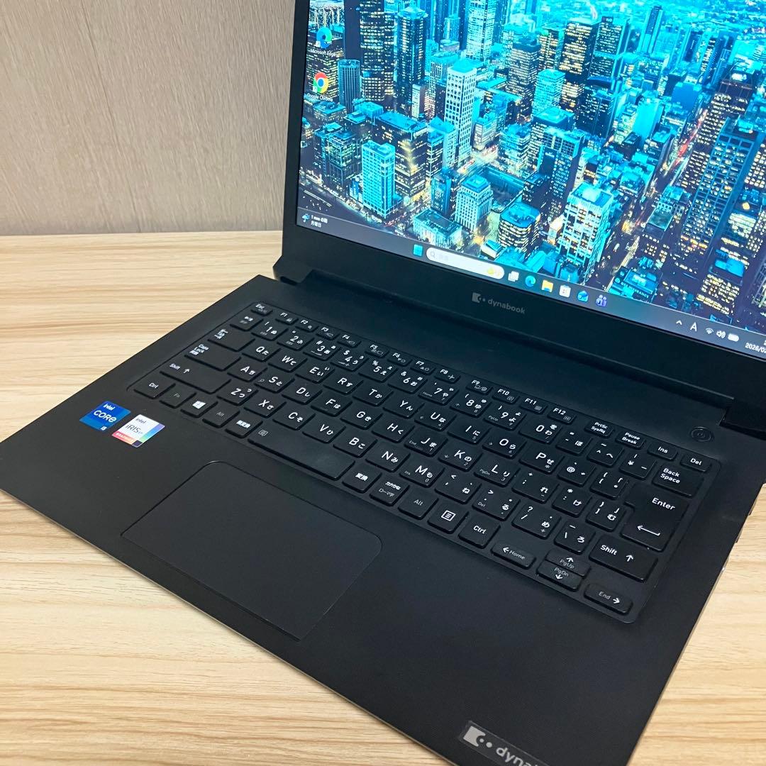 第11世代！ 極美品！dynabook S73/HS メモリ16GB i5