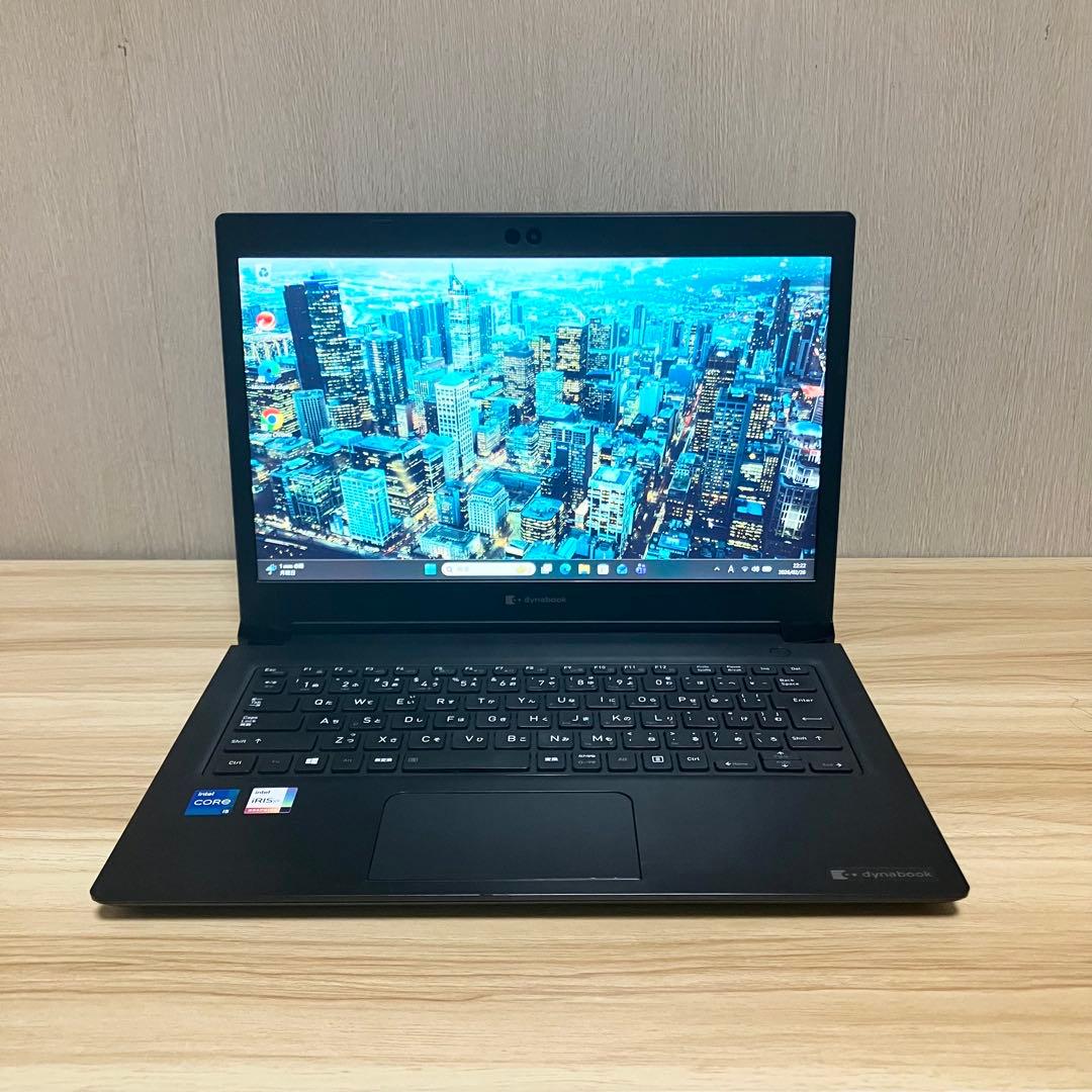 第11世代！ 極美品！dynabook S73/HS メモリ16GB i5