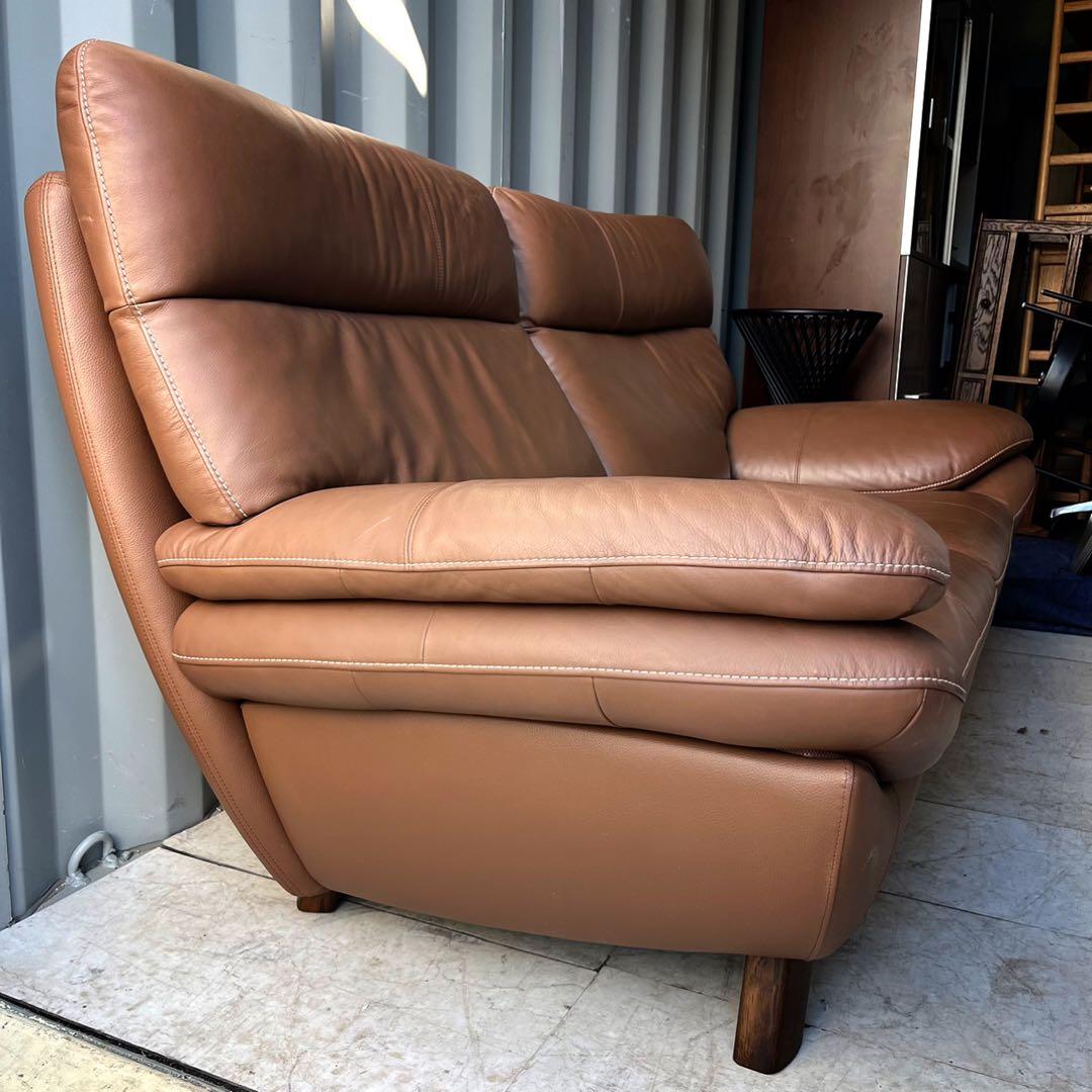 取付無料！カリモク家具 本革 ZT83北欧風リーベルブラウン2.5人掛けソファ✨