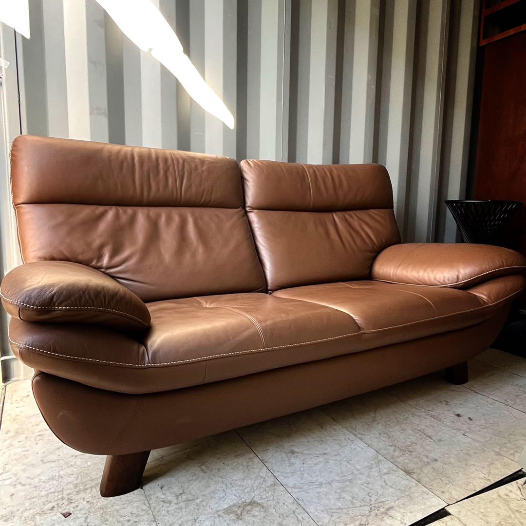 取付無料！カリモク家具 本革 ZT83北欧風リーベルブラウン2.5人掛けソファ✨