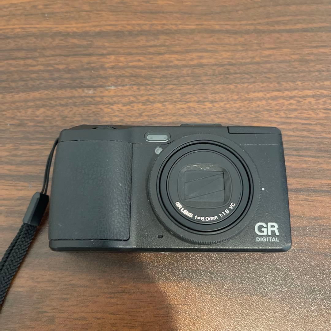 3817 RICOH GR DIGITAL IV デジカメ