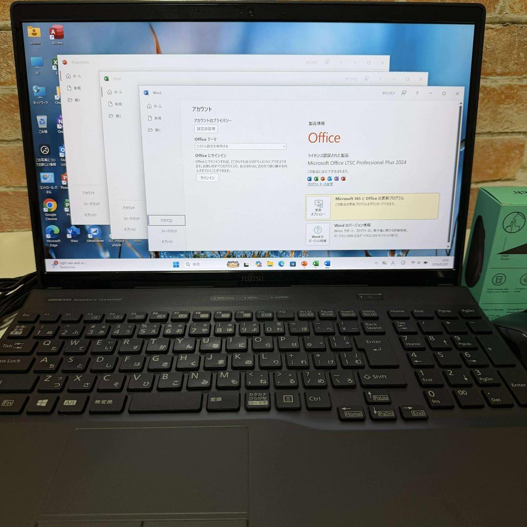 美品富士通ノートPC FHD 高速起動SSDメモリ8GB Win11 オフィス付