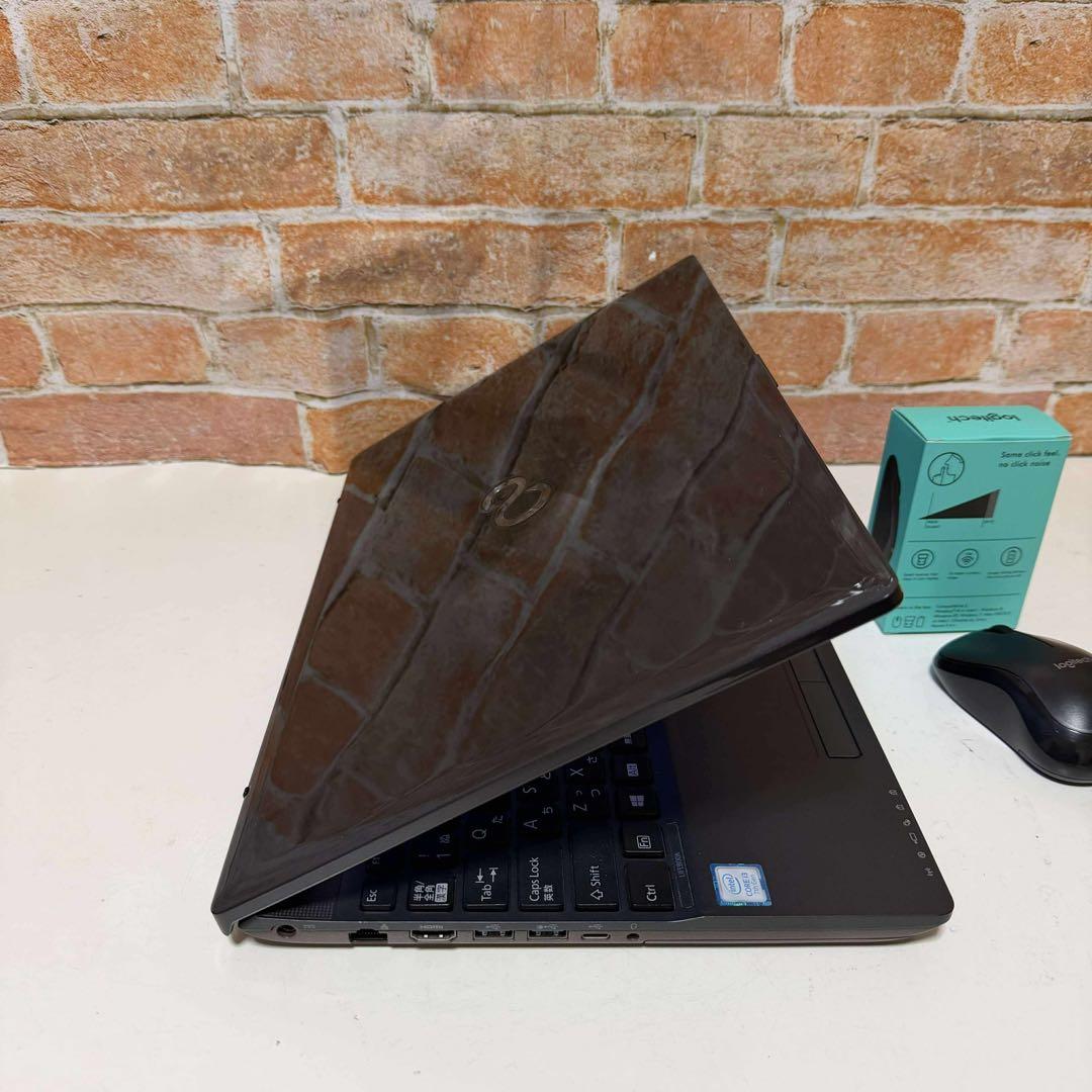 美品富士通ノートPC FHD 高速起動SSDメモリ8GB Win11 オフィス付