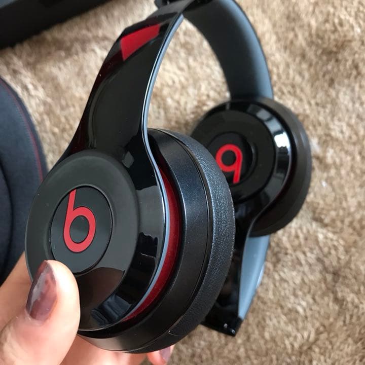 beats solo2 ヘッドホン