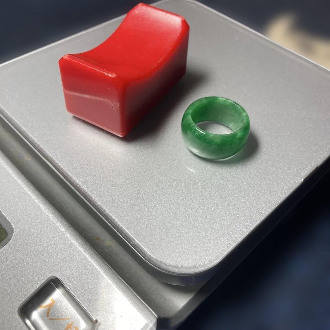 ( ´ ▽ ` )ミャンマー(カチン)ヒスイの様な綺麗なカワセミ色の太めのリング