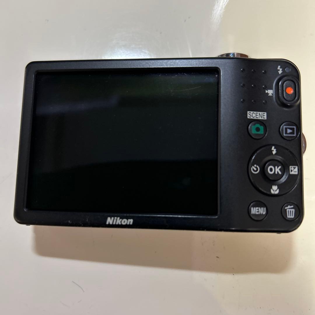 デジタルカメラ Nikon COOLPIXL28