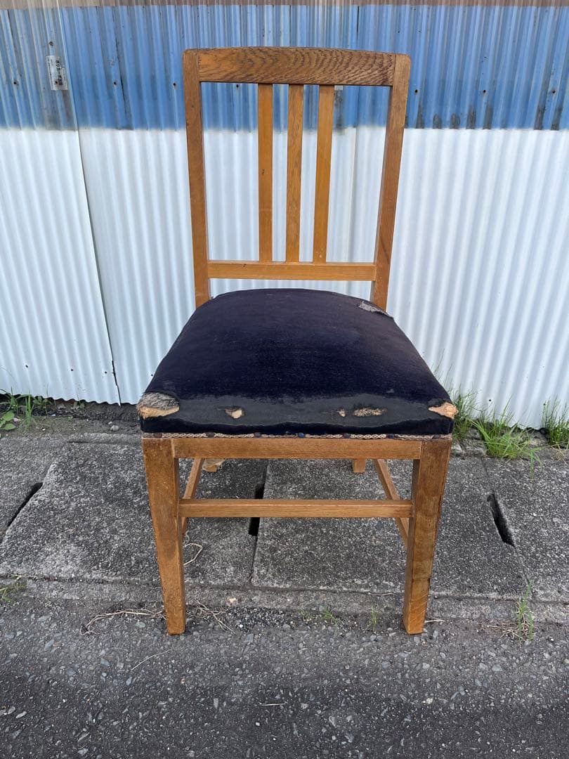 【アンティーク】②古い木製の椅子 リベット打ち ダイニングチェア 昭和レトロ