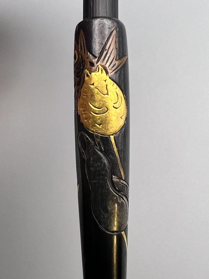 レア　銀製　煙管　キセル　在銘　狐と鯛図　赤銅金象嵌　銀細工　レディース用