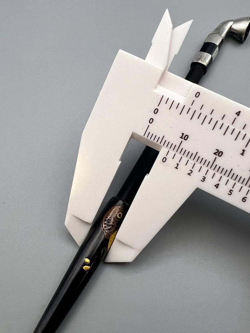 レア　銀製　煙管　キセル　在銘　狐と鯛図　赤銅金象嵌　銀細工　レディース用