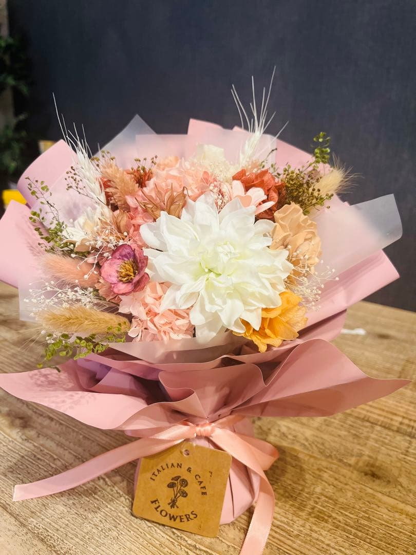 枯れない数年飾れ飾れる❤︎ プリザーブドフラワー ❤︎ドライフラワーブーケ