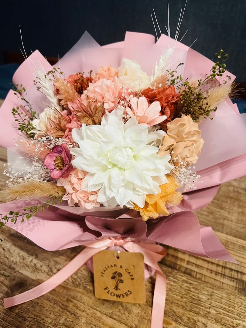 枯れない数年飾れ飾れる❤︎ プリザーブドフラワー ❤︎ドライフラワーブーケ