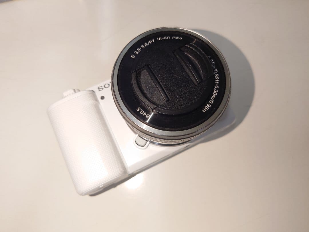 SONY αミラーレスカメラ ZV-E10 ホワイト 16-50mm
