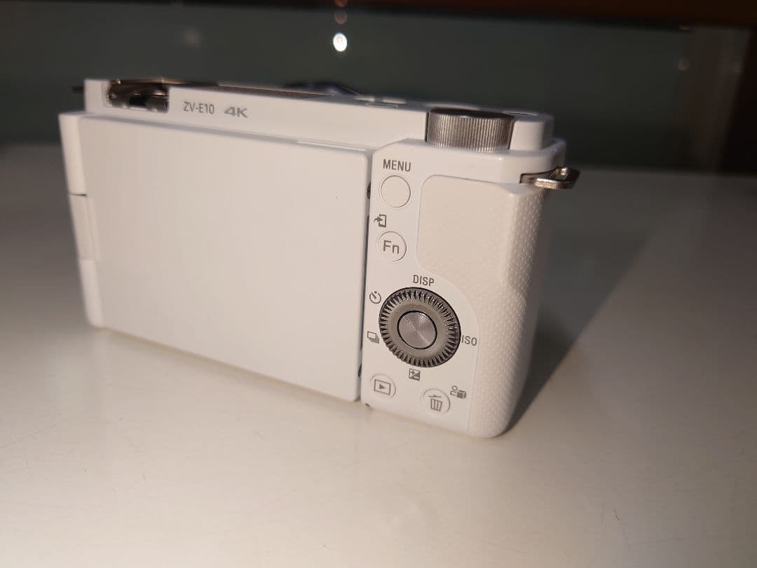 SONY αミラーレスカメラ ZV-E10 ホワイト 16-50mm