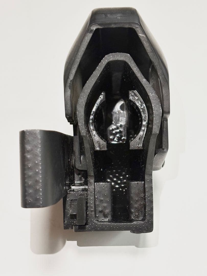 警察 新型拳銃入れ (蓋ロック機構有)