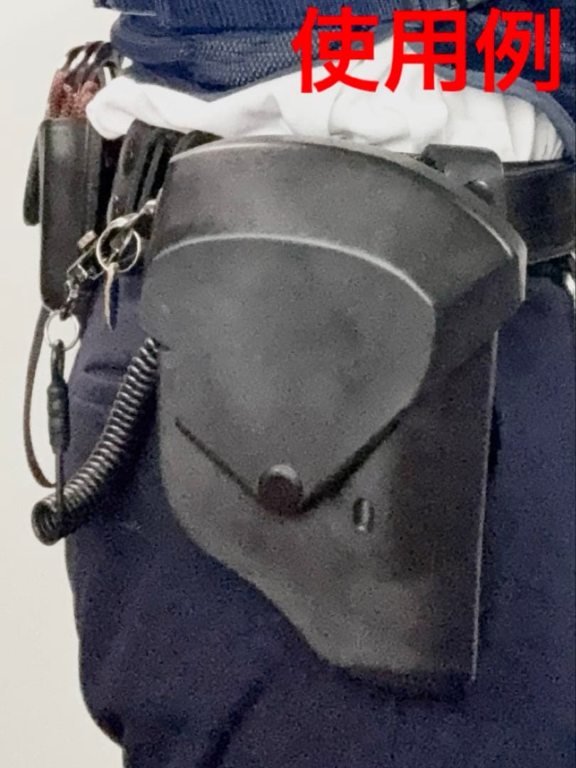 警察 新型拳銃入れ (蓋ロック機構有)