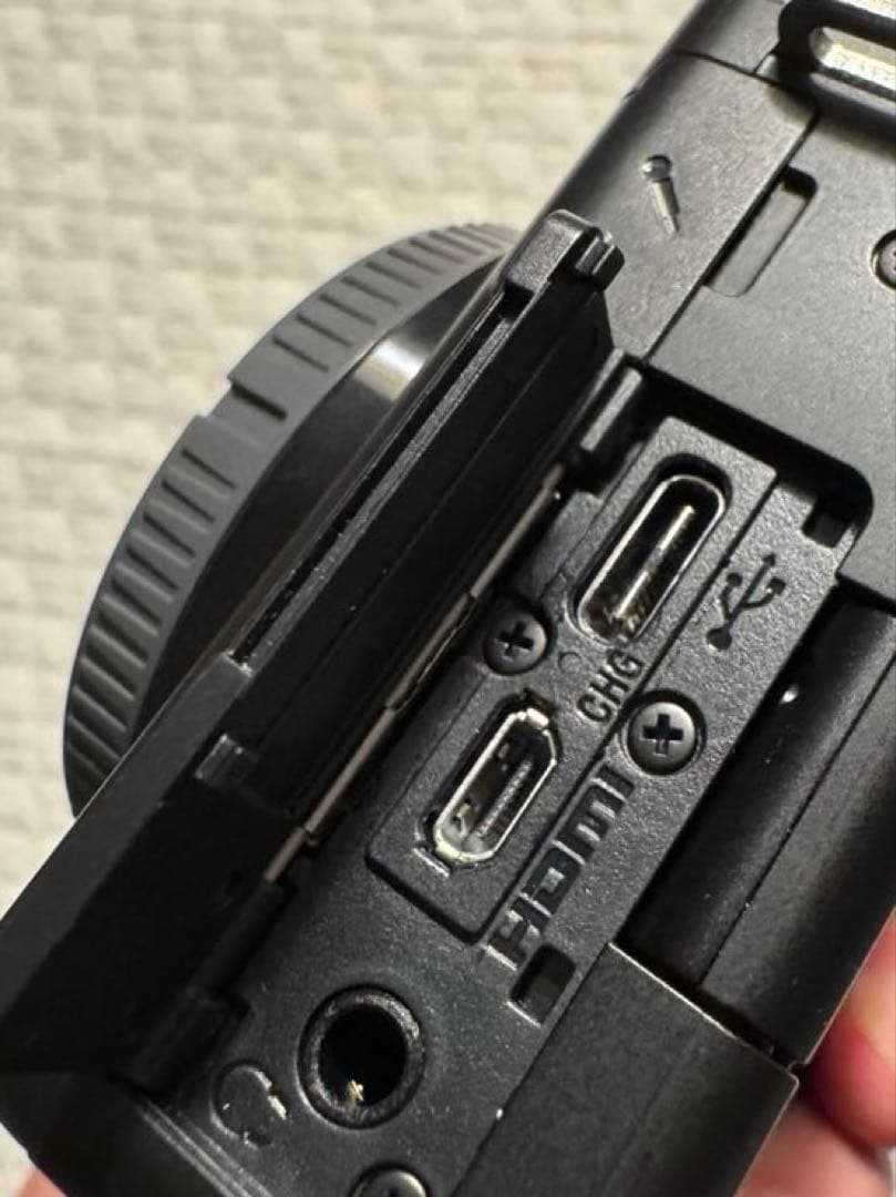 最終価格！値下げ不可【美品】SONY ZV-E10 ボディ　ブラック　ミラーレス