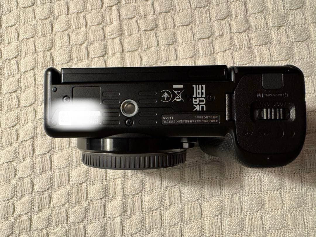 最終価格！値下げ不可【美品】SONY ZV-E10 ボディ　ブラック　ミラーレス