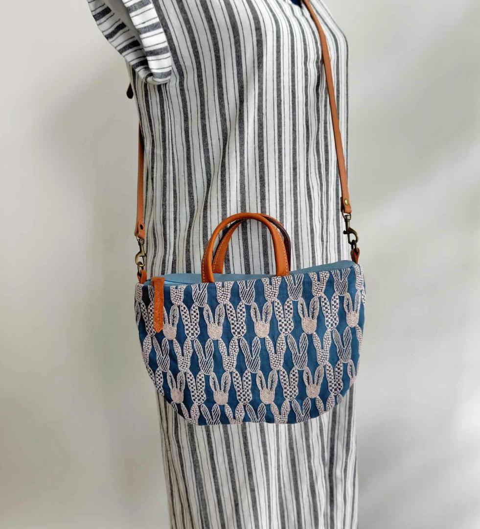 SASUKE様/pomppiaポンピア　ブルー/ミニラウンドショルダー本革