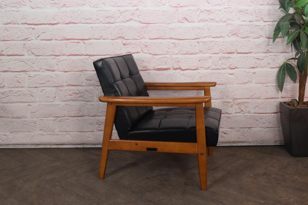 展示品　カリモク60 Kチェア スタンダードブラック　 W36170BW　13B