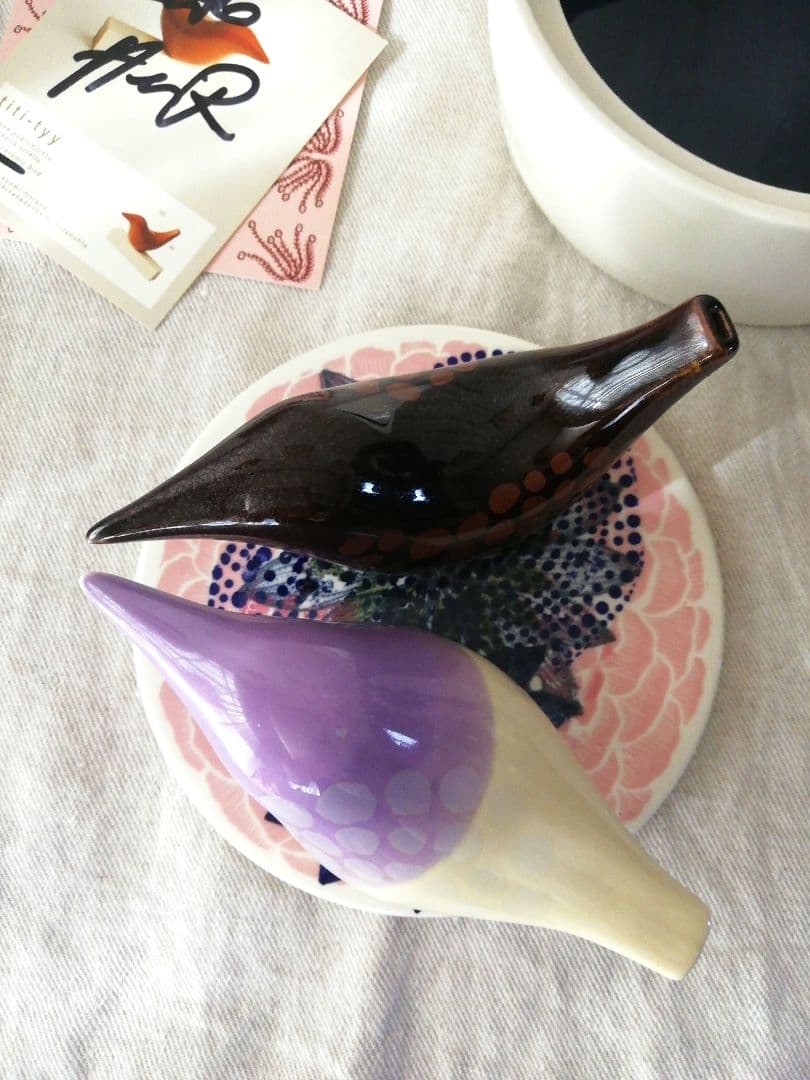 Heini Riitahuhta ヘイニリータフフタ【２羽のTITI付きジャー】