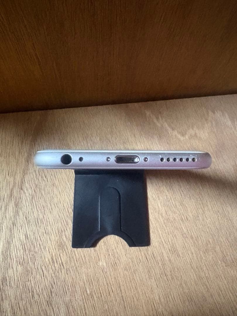 スマートフォン本体 iPhone6 .