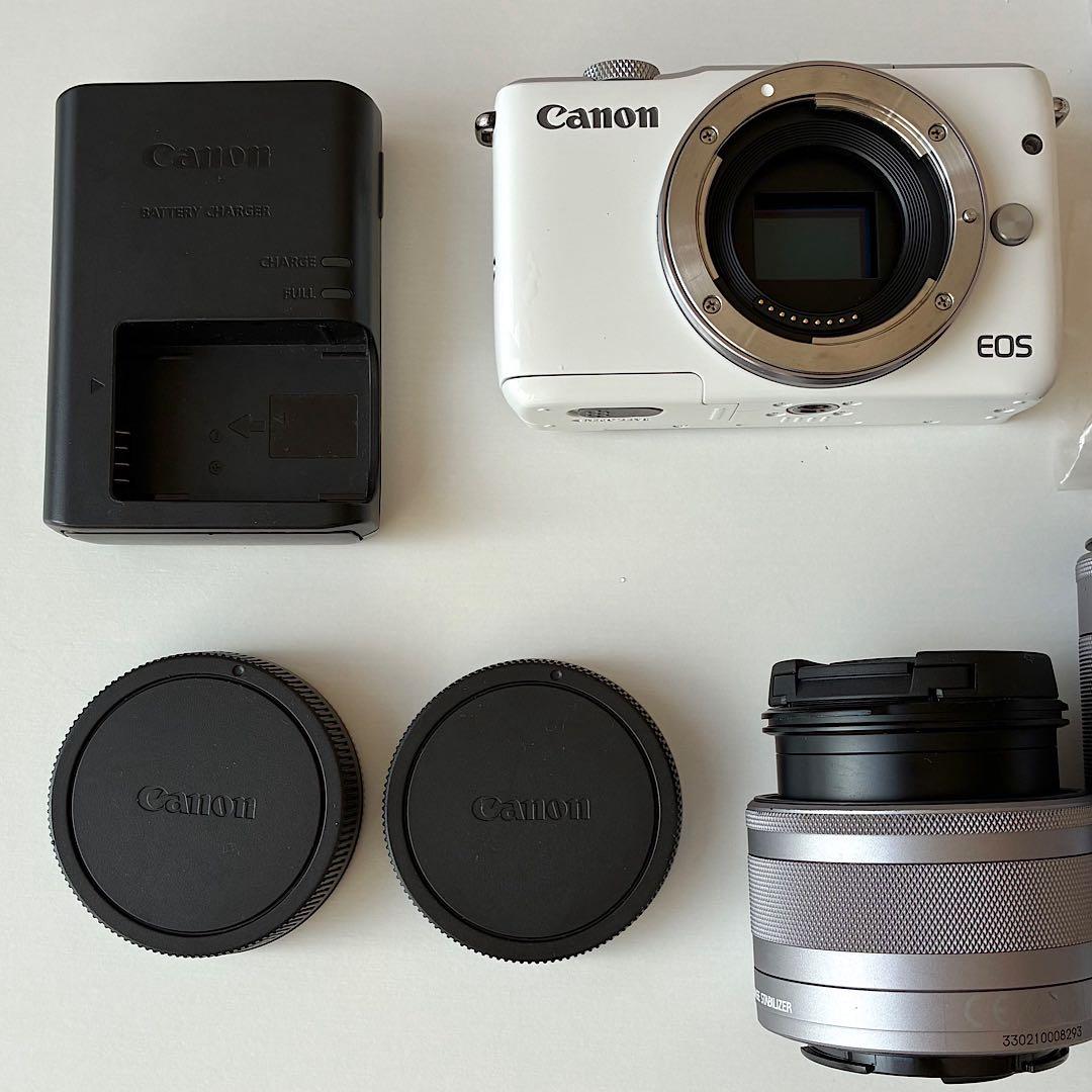 【美品】CANON EOS M10 ミラーレスカメラ レンズ2個セット
