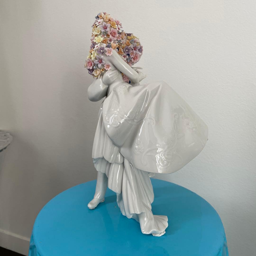 リヤドロ　LOVE花ひらく