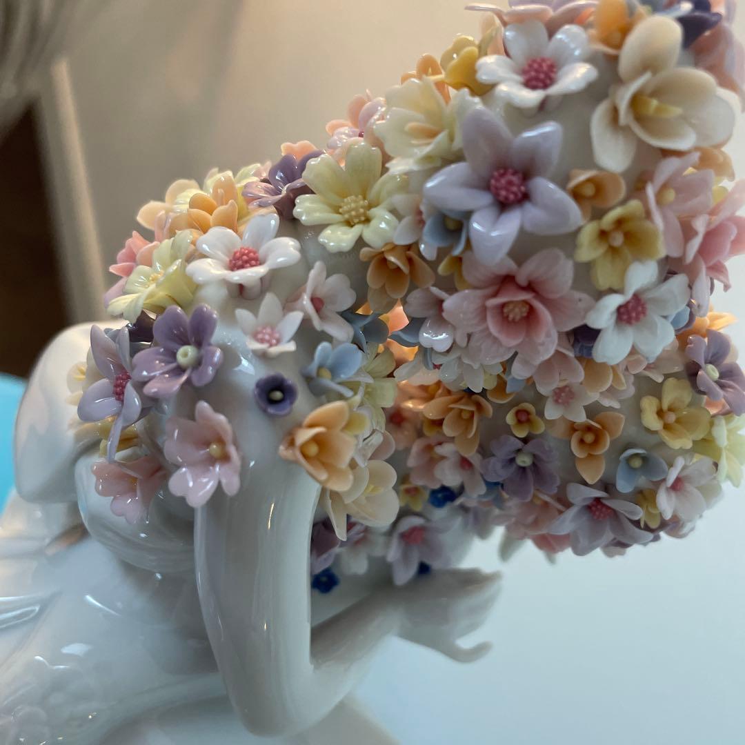 リヤドロ　LOVE花ひらく