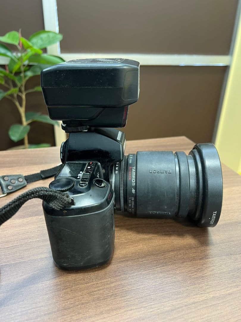 w*4様 Nikon EM F-801 レンズ SERIES E70-210 一